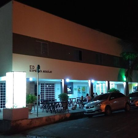 Hotel E Churrascaria Coqueiro Verde Oeiras Buitenkant foto