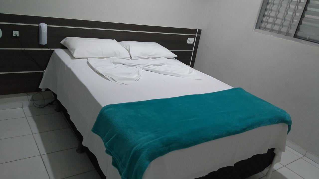Hotel E Churrascaria Coqueiro Verde Oeiras Buitenkant foto